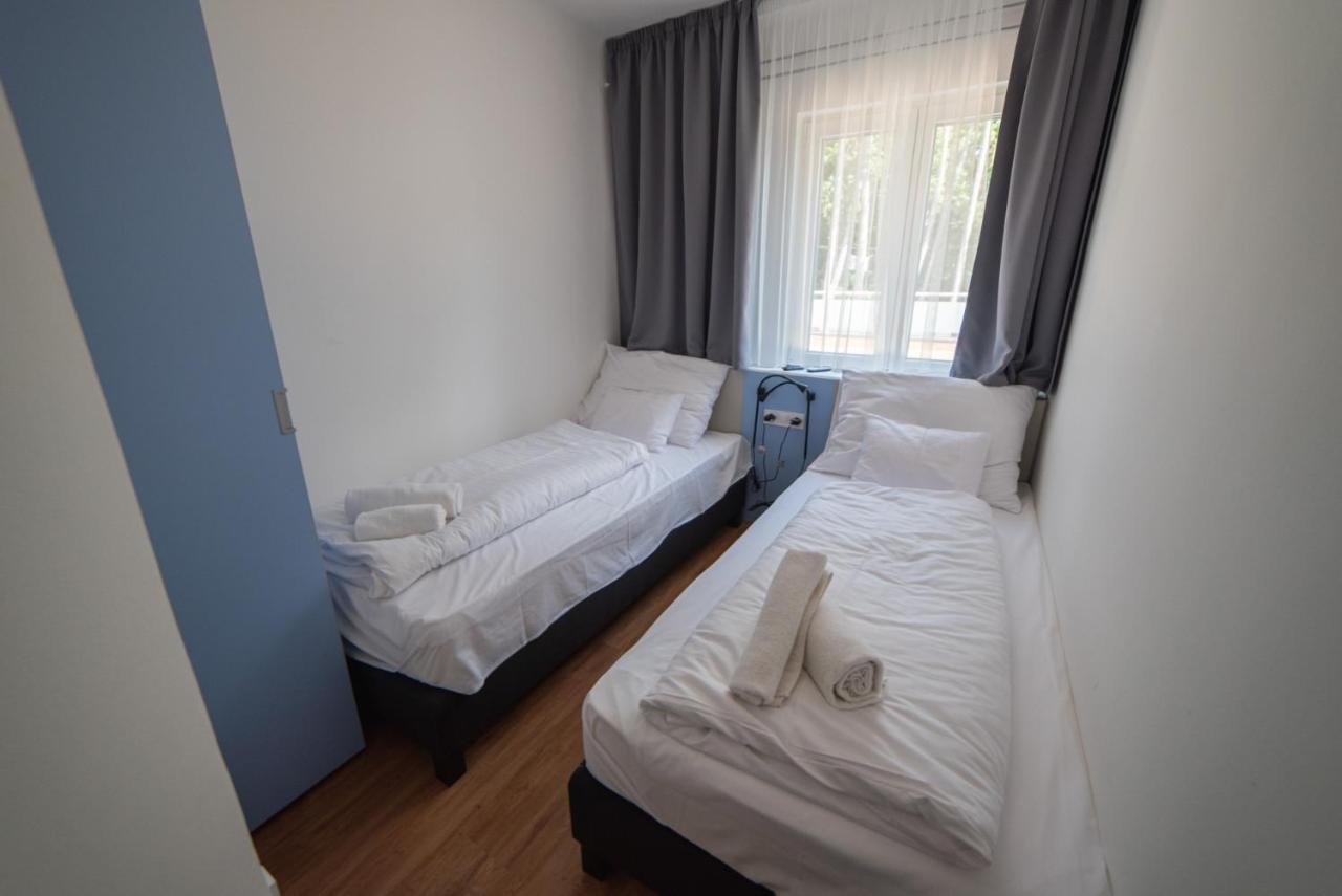 Bed and Breakfast Dalma Panzio Balatonvilágos Exterior foto