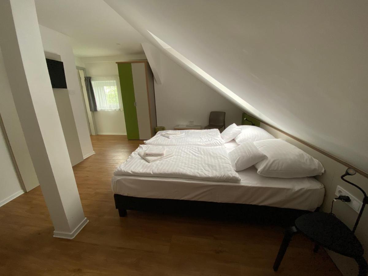 Bed and Breakfast Dalma Panzio Balatonvilágos Exterior foto